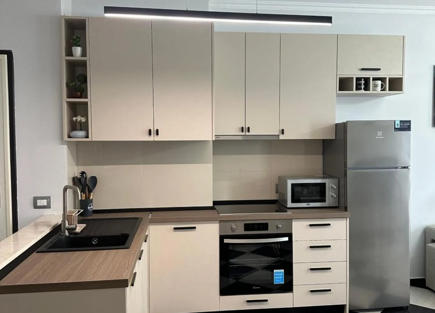 Puerto Del Sol Apartment In Plazh ドゥラス アルバニア